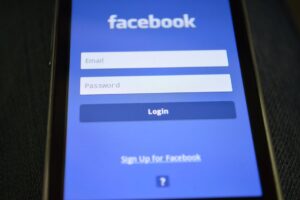 What Is SafeBrowsing and How Does It Protect You Online